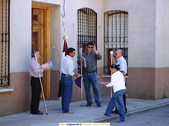 16 de Septiembre de 2006. Petición popular de la Cofradía para el Santo Niño.
