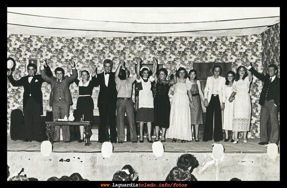 Reperesnatación teatral en La Guardia año 19?