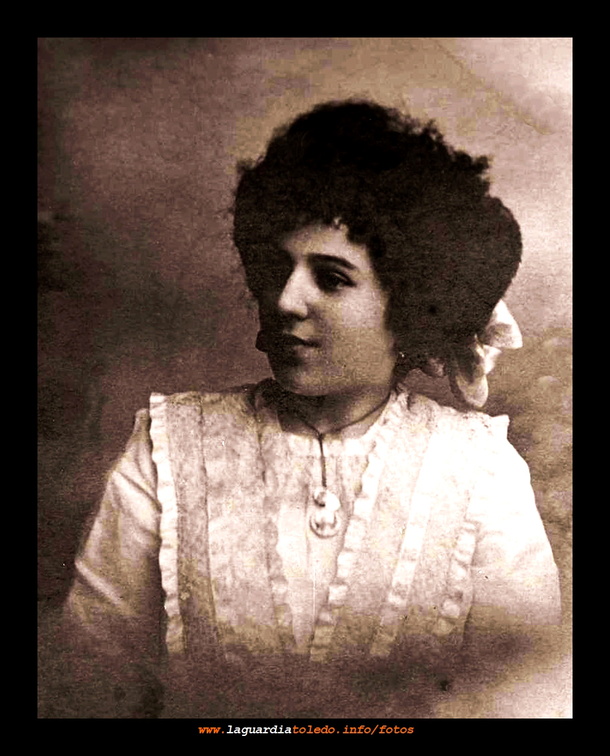 La señora años 30.
