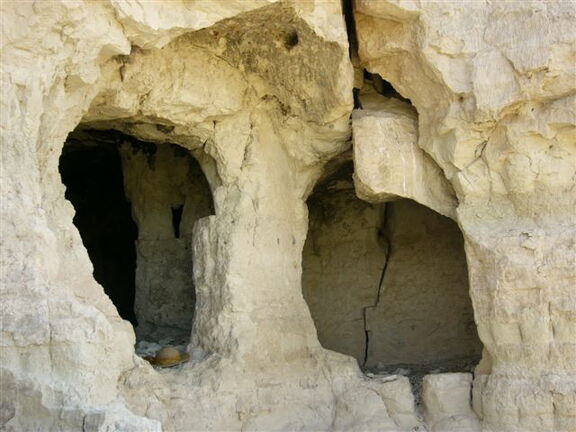 Foto de las Cuevas de Villapalomas