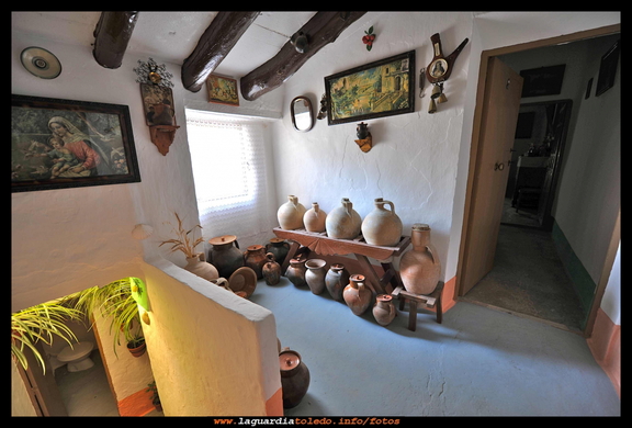 Reportaje fotográfico en la casa de la abuela de Enrique Peláez Dominguez (14)