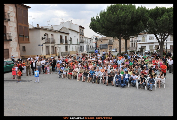 Asistentes al homenaje de Don José Manuel Marín