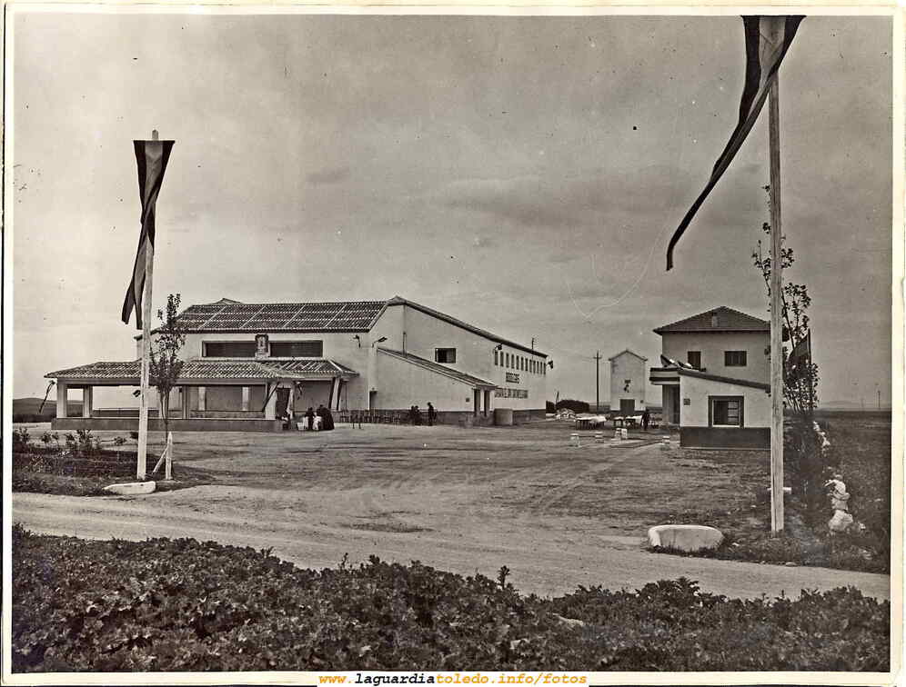 Inaguración de La Cooperativa del Santo Niño años 50 (I).