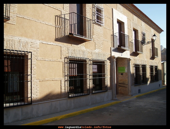 Fachada de la residencia de mayores
