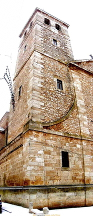 Torre de la iglesia parroquial nevada 28-ene-2006