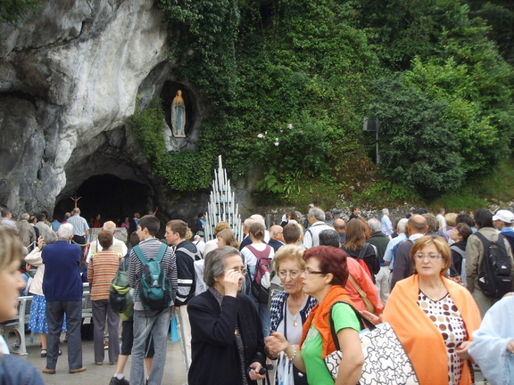 VIAJE A LOURDES