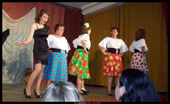 Taller de teatro de variedades de la Asociación de mujeres La Rosaleda