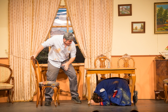 TEATRO "ANACLETO SE DIVORCIA"