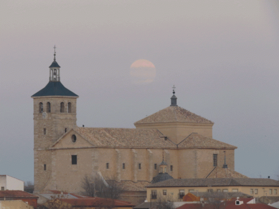 Salida de la luna llena el día de Nochebuena de 2015