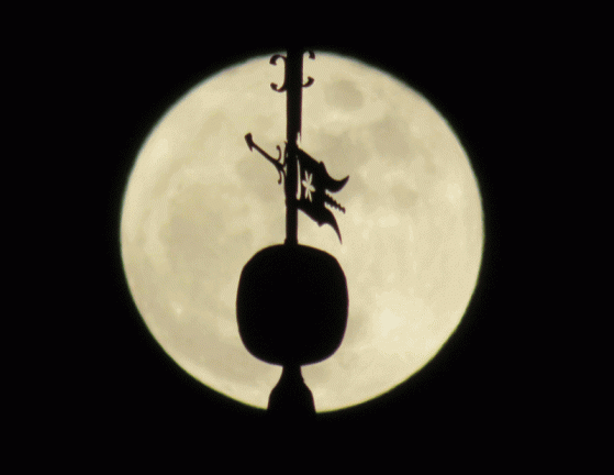 La luna llena el día de Navidad 2015 y detalles de la Iglesia