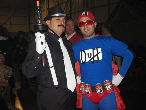 Carnavales 2010 - El Padrino y Duffman