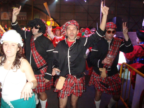 Follow the leader... Carnaval 2011