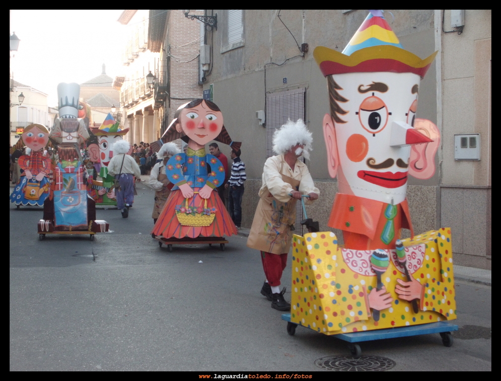 ¡¡ Juega conmigo !!, escena carnavalesca de la asociación "El Trajín". 25-2-12