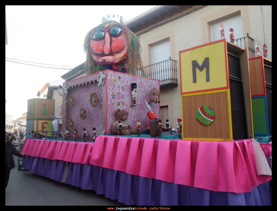 ¡¡ Juega conmigo !!, escena carnavalesca de la asociación "El Trajín". 25-2-12