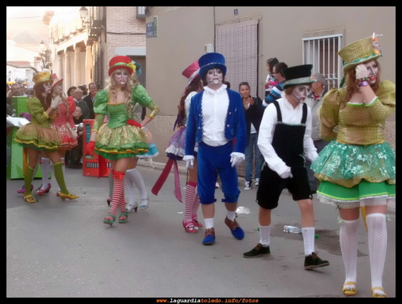 ¡¡ Juega conmigo !!, escena carnavalesca de la asociación "El Trajín". 25-2-12