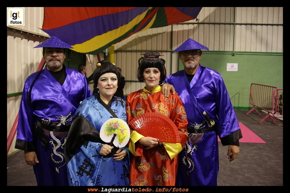 Baile de carnaval del sábado 25-2-12 en el pabellón polideportivo