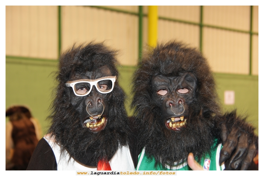Baile de carnaval del sábado 25-2-12 en el pabellón polideportivo