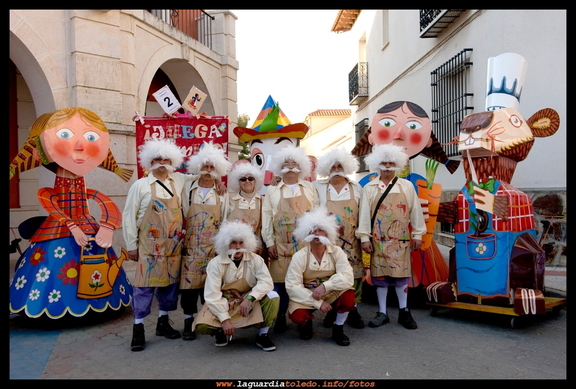 Desfile de carnaval. Domingo 26-2-2012