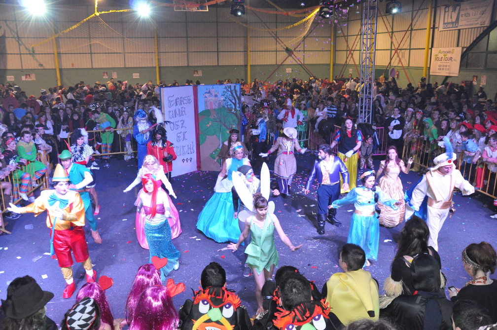 Desfile del Cuchi en el concurso de carnaval 2013