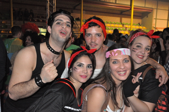 Baile de carnaval en el pabellón, 16-2-13