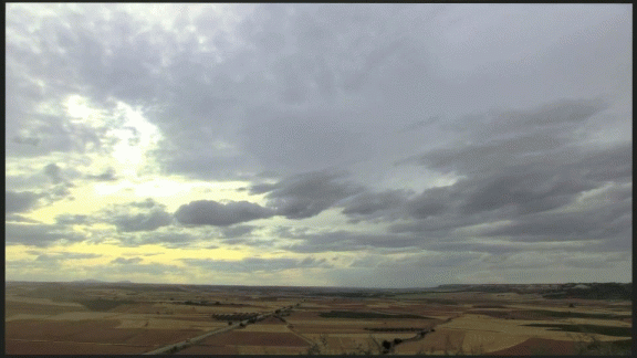 Gif animado de movimiento de nubes en el Cerro