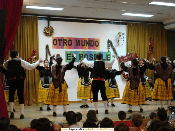 30 de Diciembre de 2006. Festival de Manos Unidas. Grupo de Coros y Danzas "La Manchuela"