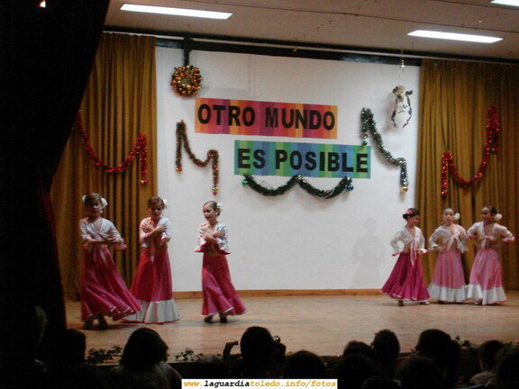 30 de Diciembre de 2006. Festival de Manos Unidas. Escuela de Baile de la Asociacion Cultural dirigida por Esperanza Alvarez