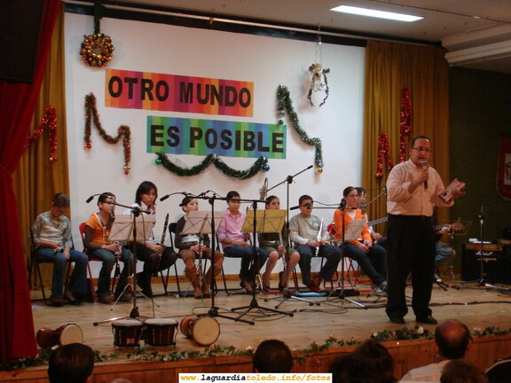 30 de Diciembre de 2006. Festival de Manos Unidas. Concurso sobre bandas sonoras de películas, coordinado por Francisco Puerta