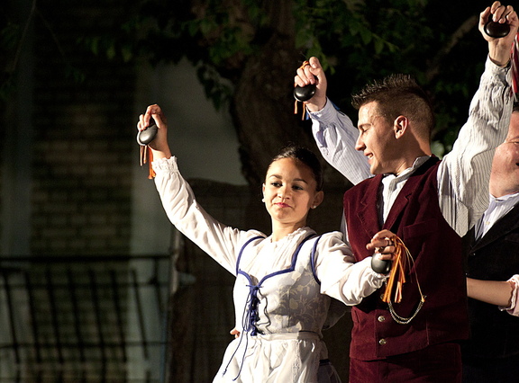 XXX fiesta de Castilla la Mancha. ( Bailes regionales)
