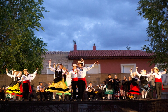 FIESTAS DE CASTILLA LA MANCHA 2014. (BAILES REGIONALES)