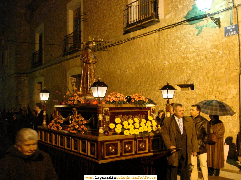 5 de Abril de 2007. Jueves Santo. El Cristo de Medinaceli a su paso por la Glorieta