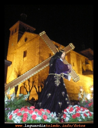 Nuestro Padre Jesús a su paso por la Plaza de la constitución.