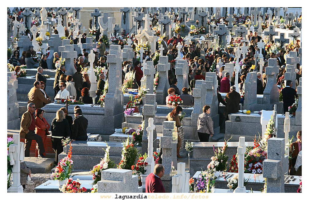 1 de noviembre de 2007. Dia de Los Santos, cementerio.