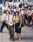 Milagros Redajo acompañando a su hermano Juan Luis (