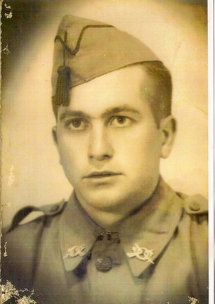 Juan Cabiedas Hernandez. Para mi mi abuelo Juanito y yo para él su princesita. -Padre de Jose el Carnicero-