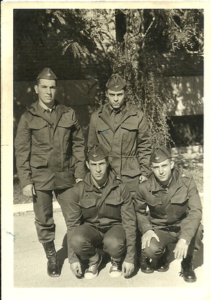 Julio Tacero en la mili