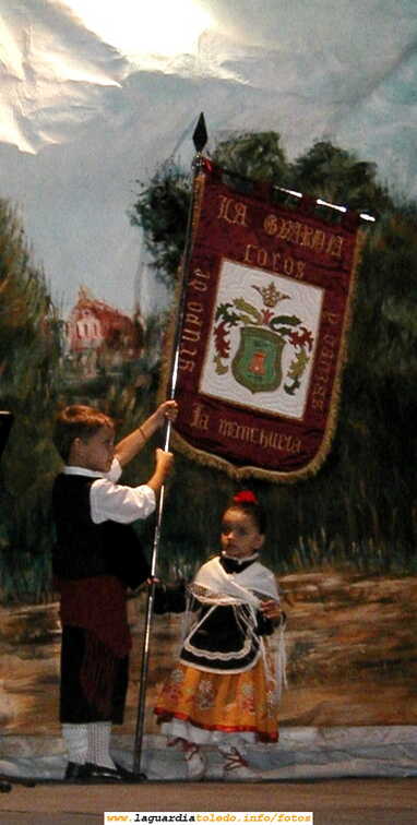 Festival_02_La_Mancuela_01_Estandarte_lgt