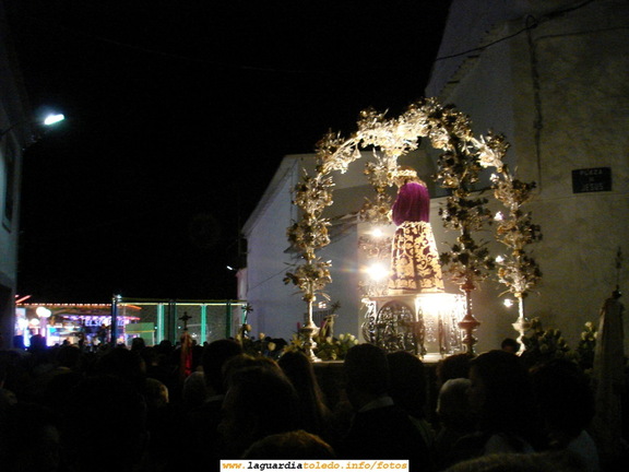 25 de Septiembre de 2006. Procesión nocturna. El Santo Niño por la Plaza de Jesús