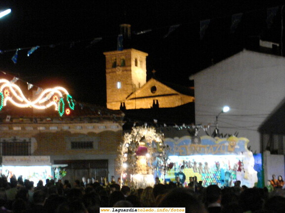 25 de Septiembre de 2006. Procesión nocturna. El Santo Niño por las Cercas del Cura