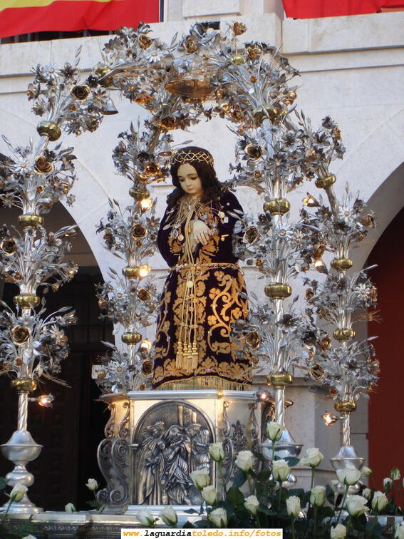 26 de Septiembre de 2006. Ofertorio con el Santo Niño en la Plaza