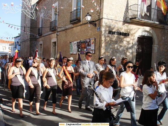 26 de Septiembre de 2006. Bajando hacia la Iglesia para iniciar el Ofertorio en la Plaza