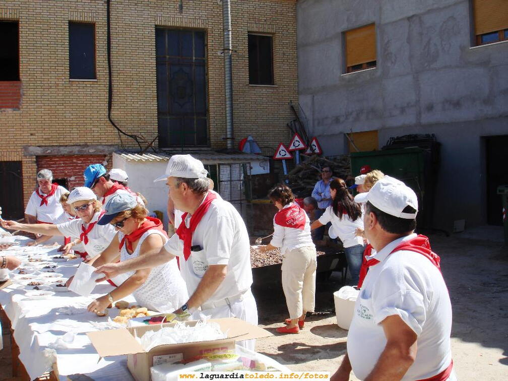 27 de Septiembre de 2006. Gran Caldereta de carne en el Corralón. Organiza La Peña los Timbales