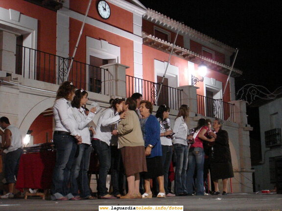 28 de Septiembre de 2006. Entrega de premios de las distintas competiciones por parte de Damas, Reina y Mantenedor