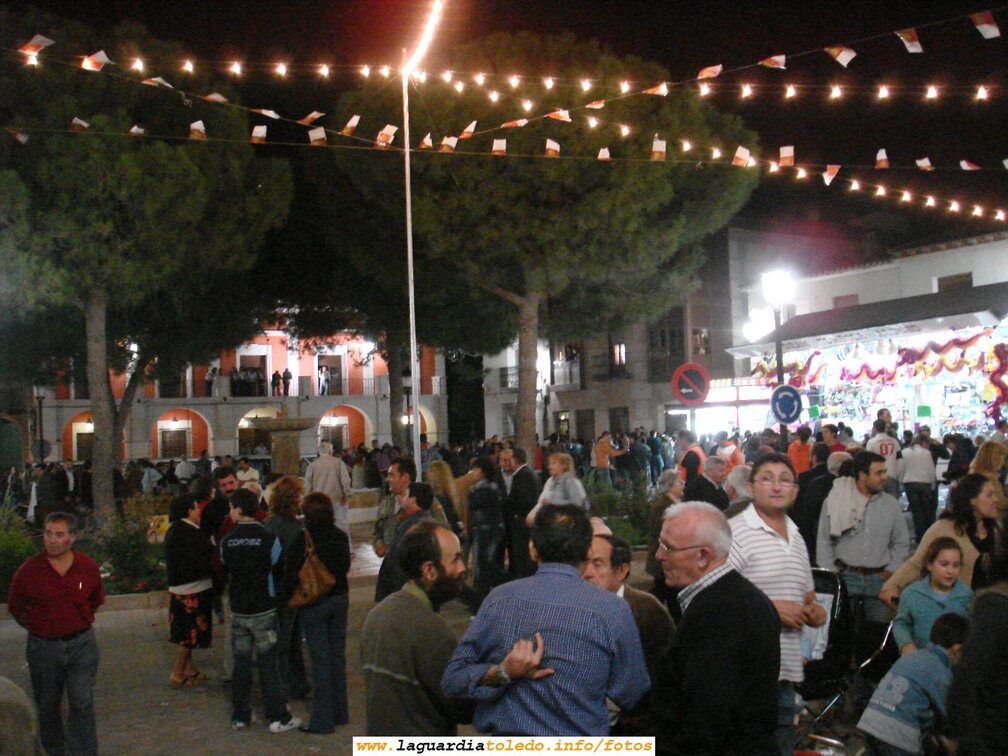 28 de Septiembre de 2006. Instantánea de la Plaza antes de los toros de fuego