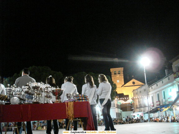 28 de Septiembre de 2006. Entrega de premios de las distintas competiciones por parte de Damas, Reina y Mantenedor