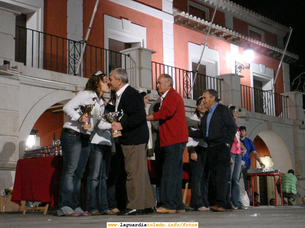 28 de Septiembre de 2006. Entrega de premios de las distintas competiciones por parte de Damas, Reina y Mantenedor