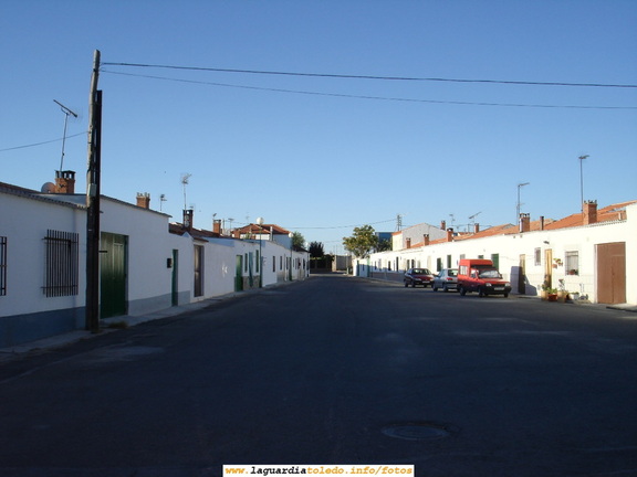 4 de Agosto de 2006. Panorámica de una de las calles de "Las Casitas"