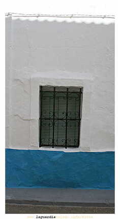 Usamos las ventanas para asomarnos cuando hay algo interesante que ver. (07 de Octubre 2006)