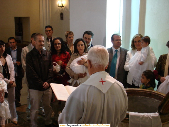 12 de Abril de 2008. Cuádruple bautizo en la Iglesia Parroquial Nuestra Señora de la Asunción