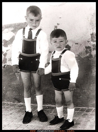 HERMANOS
